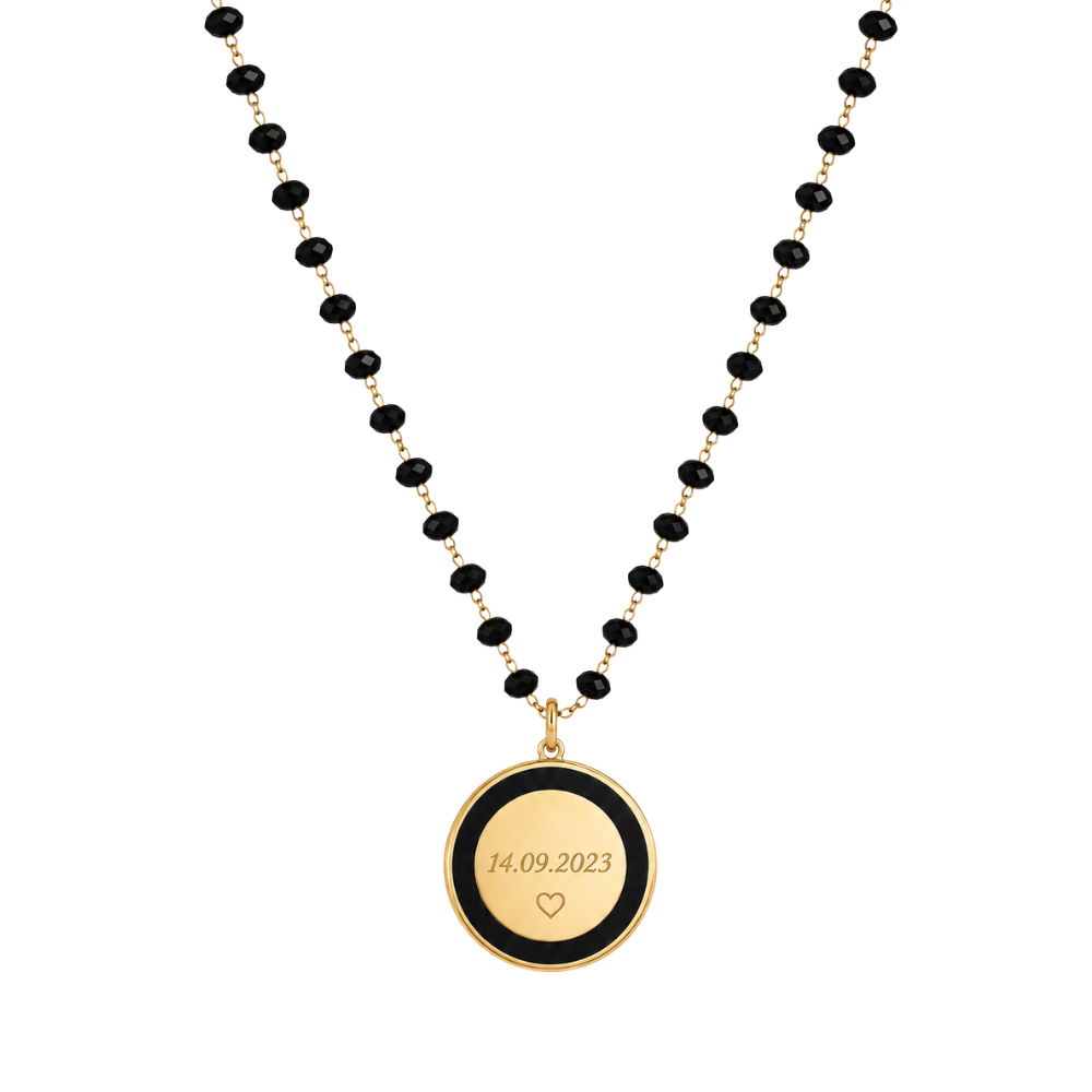 Dettaglio incisione Collana Atelier Rosary personalizzabile con medaglia smaltata e catena Rosary SerenaBi