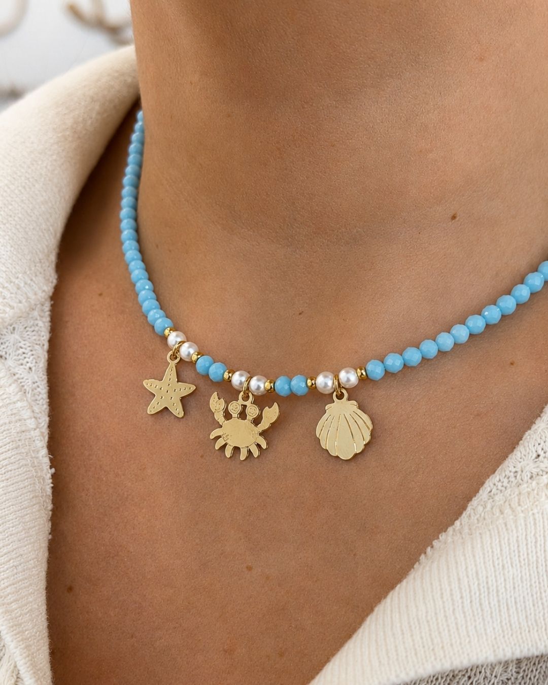 Collana della collezione Maree SerenaBi ispirata al mare e realizzata artigianalmente.