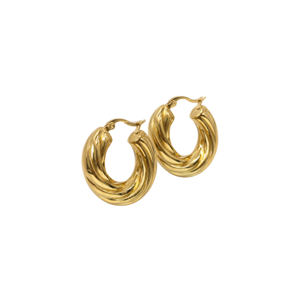 Orecchini Sculpted Hoops dorati in acciaio inox 316L con superficie ondulata